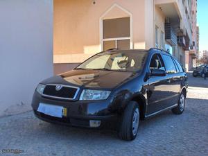 Skoda Fabia 1.4break gasolina,aç Janeiro/03 - à venda -