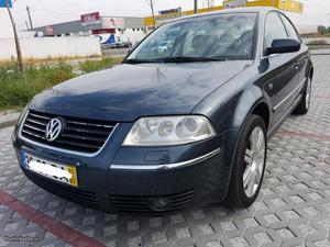 VW Passat 1.9 tdi cx.Aut. Julho/01 - à venda - Ligeiros