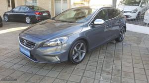 Volvo V40 D2 R-Design Outubro/13 - à venda - Ligeiros