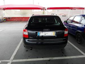 Audi A4 Avant Dezembro/03 - à venda - Ligeiros Passageiros,