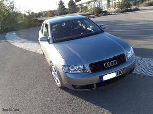 Audi A4 TDI Sport M6 Fevereiro/03 - à venda - Ligeiros