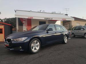 BMW 320 D SPORTLINE Dezembro/13 - à venda - Ligeiros