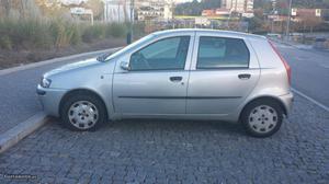 Fiat Punto 1.2 Março/02 - à venda - Ligeiros Passageiros,