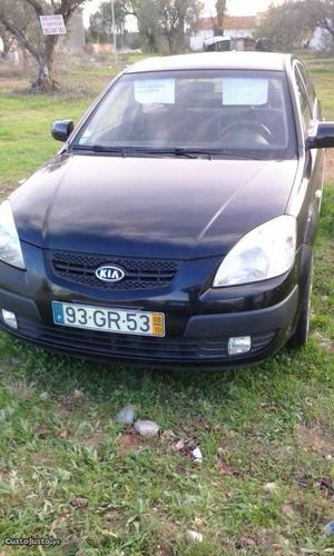 Kia Rio 1.5 CRDI 2 LUGARES Junho/08 - à venda - Ligeiros