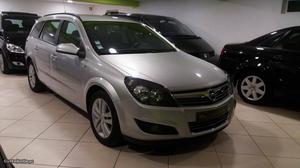 Opel Astra CDTI N-JOY R 165Mil Abril/08 - à venda -