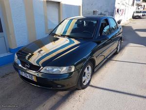 Opel Vectra 2.0 cdti 100cv Outubro/99 - à venda - Ligeiros