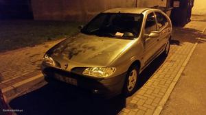 Renault Mégane 1.9 dti 105cv Agosto/99 - à venda -