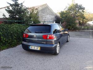 Seat Ibiza 1.9 TDI sport Agosto/99 - à venda - Ligeiros