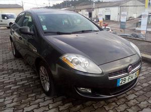 Fiat Bravo 1.4 Dynamic Fevereiro/08 - à venda - Ligeiros