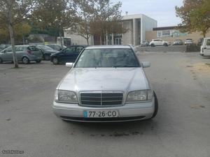 Mercedes-Benz C 180 aceito retoma Julho/93 - à venda -