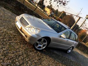 Mercedes-Benz C 220 CDI Avantgarde Julho/02 - à venda -