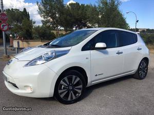 Nissan Leaf Tekna 24 Kwh Setembro/14 - à venda - Ligeiros