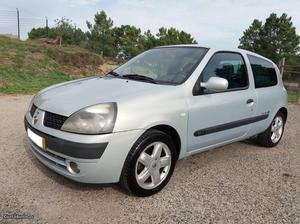 Renault Clio Billabong V AC Março/03 - à venda -