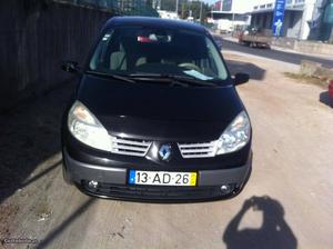 Renault Grand Scénic 1.5DCI lugares 7 Abril/05 - à venda -