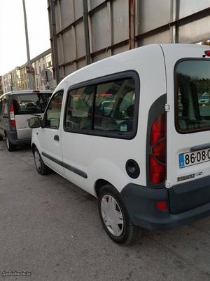 Renault Kangoo 1.2 gasolina 5 lug. Dezembro/99 - à venda -