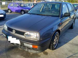 VW Golf 1.4 Maio/94 - à venda - Ligeiros Passageiros,