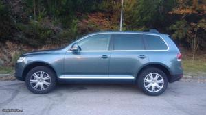 VW Touareg 3.0 TDI Tiptronic Maio/10 - à venda - Monovolume