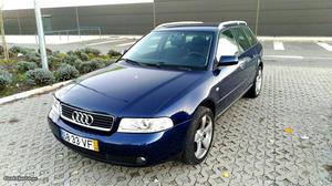 Audi A4 1.9 tdi 115cv Junho/01 - à venda - Ligeiros