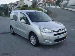 Citroën Berlingo 1.6 HDI Abril/12 - à venda - Comerciais /