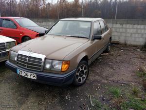 Mercedes-Benz E 200 Diesel Janeiro/87 - à venda - Ligeiros