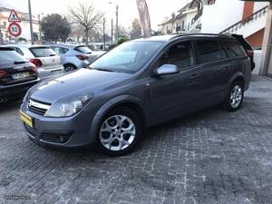 Opel Astra Caravan 90cv COSMO Março/06 - à venda -