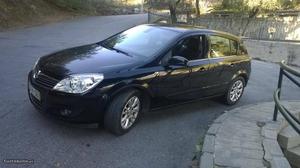 Opel Astra  cdti 90cv cosmo Novembro/10 - à venda -