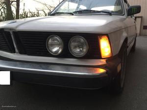 BMW 320 i Coupe Janeiro/83 - à venda - Descapotável /
