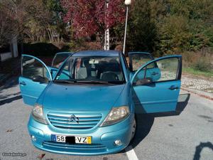 Citroën C3 1.1 Janeiro/04 - à venda - Ligeiros