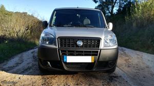 Fiat Doblo  Multijet 105 CV Outubro/07 - à venda -