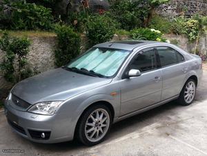 Ford Mondeo 2.0 TDCI GHIA Agosto/03 - à venda - Ligeiros