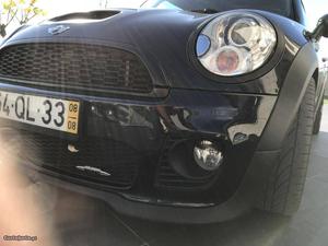 MINI Mini JOHN COOPER WORKS Agosto/08 - à venda -