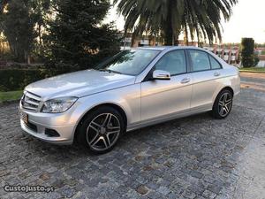 Mercedes-Benz C 220 Avant. Blueeff. Setembro/09 - à venda -