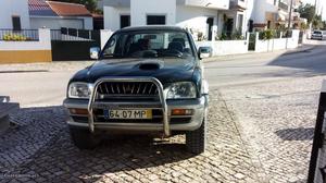 Mitsubishi L200 Stracar Janeiro/99 - à venda - Pick-up/