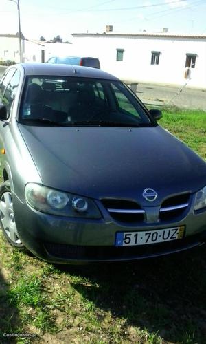 Nissan Almera 1.5 DCI Maio/03 - à venda - Ligeiros