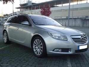 Opel Insignia ST 2.0 CDTI - 160cv Maio/10 - à venda -