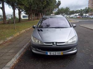 Peugeot  hdi Janeiro/04 - à venda - Ligeiros