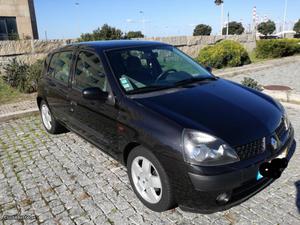 Renault Clio 1.5 DCi SPORT 80cv Agosto/02 - à venda -