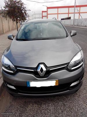 Renault Mégane Sport Tourer Novembro/14 - à venda -