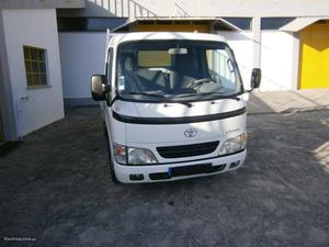 Toyota Dyna S  D-4D Novembro/03 - à venda - Comerciais