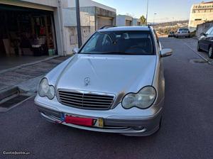 Mercedes-Benz C 220 Avantgard Março/03 - à venda -