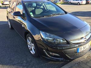 Opel Astra cv Julho/13 - à venda - Ligeiros