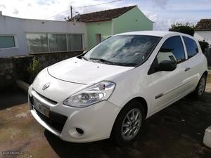 Renault Clio III 1.5dci Julho/10 - à venda - Ligeiros