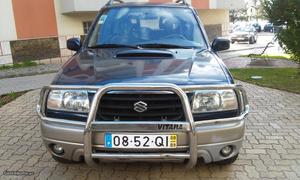 Suzuki Grand Vitara 2.0 TD Setembro/00 - à venda - Ligeiros