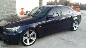 BMW 525 e cv) Setembro/04 - à venda - Ligeiros