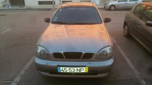 Daewoo Lanos  gasolina motor opel Junho/99 - à venda -