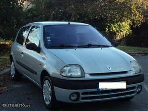 Renault Clio 1.2 GPL Outubro/99 - à venda - Ligeiros
