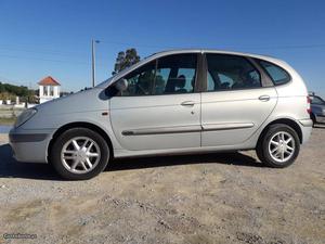 Renault Scénic v Junho/02 - à venda - Ligeiros