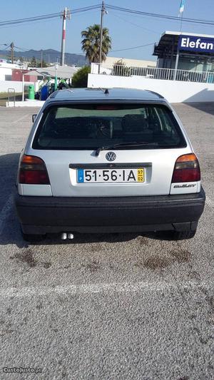VW Golf 1.6 gt Fevereiro/97 - à venda - Ligeiros