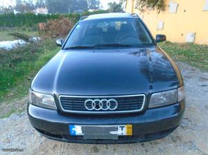 Audi A4 1.9 tdi 110 cv Março/98 - à venda - Ligeiros