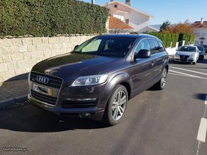 Audi Q7 3.0 V6 TDi S-Line Janeiro/06 - à venda - Monovolume